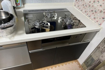 最新のコンロを取付してみました